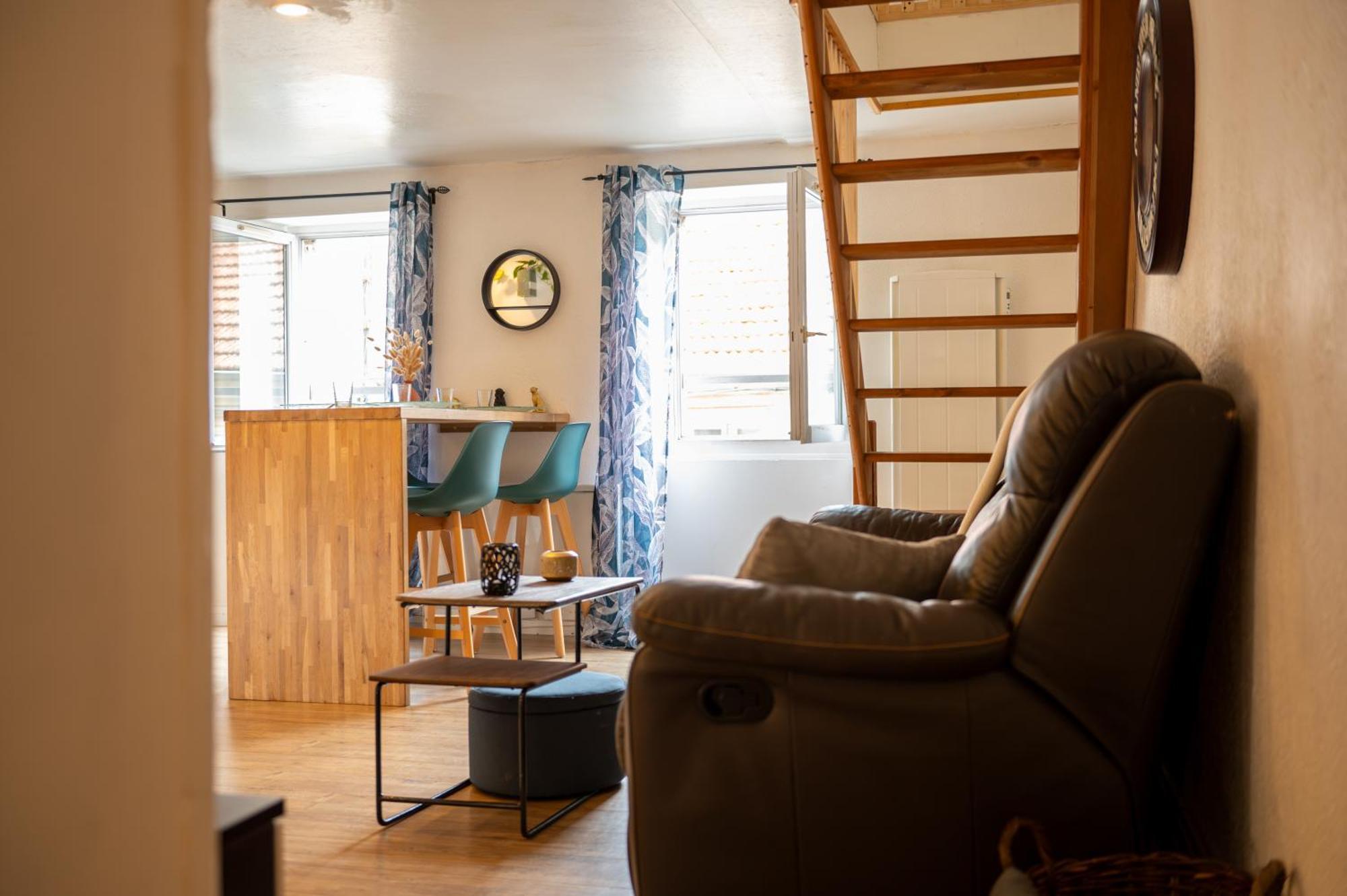 Appartement Au Centre Ville Historique Le Vieux Λανγκρ Εξωτερικό φωτογραφία